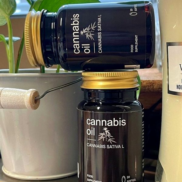 Cannabis Oil — 5 barattoli